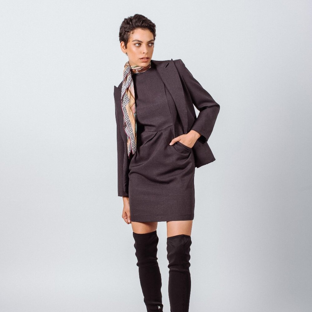 Luxe Charcoal Blazer – Women’s Tailored Office Jacket